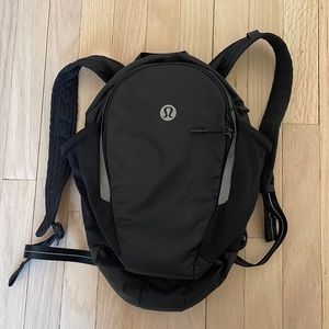 Lululemon fast and free backpack